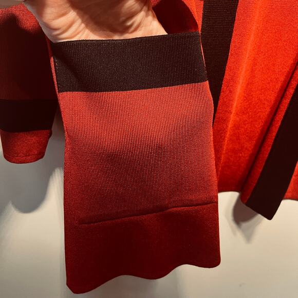 Exclusively Misook VTG Cardigan Jacket Knit Burgundy Red Black Pockets Office M - Picture 2 of 8